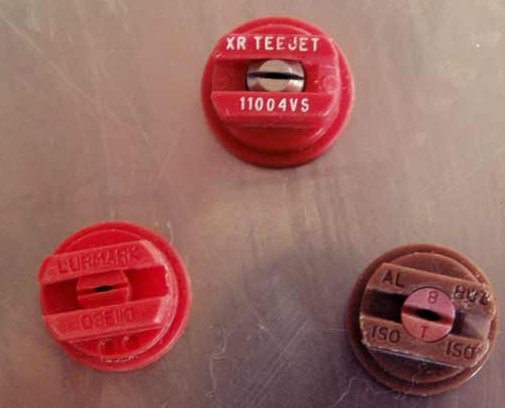 Slot nozzle