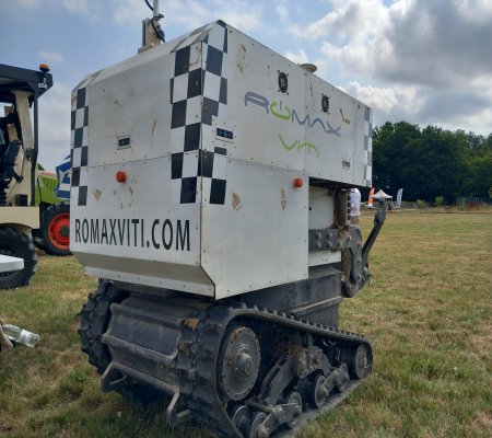 Robot autonome Romaxviti