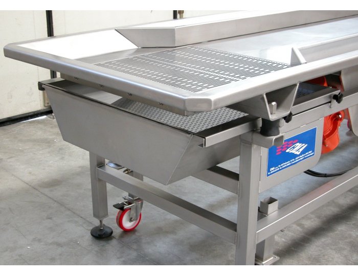 C.M.A. S 800 - Table de tri linéaire manuel