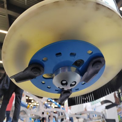 Vertical-axis blade mower