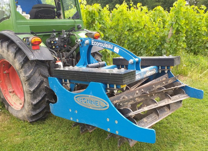 Bonnel chopper roller