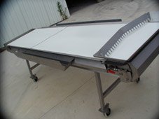 Socma table de tri - table de tri linéaire manuel - Equipment catalogue